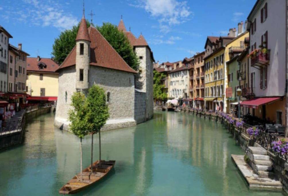 Appartement Independant 30 M² A 500M Du Lac, 2 Velos Et Parking Fournis Sévrier Exterior foto